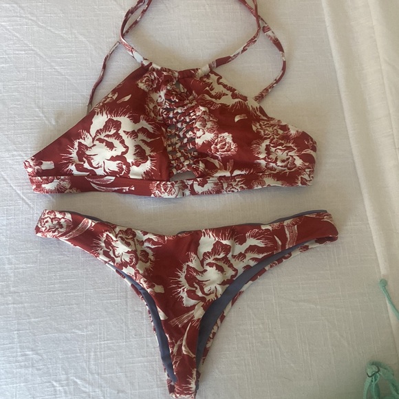 Bikini Bundle - Tilly’s, Zaful and Amazon - Picture 4 of 7